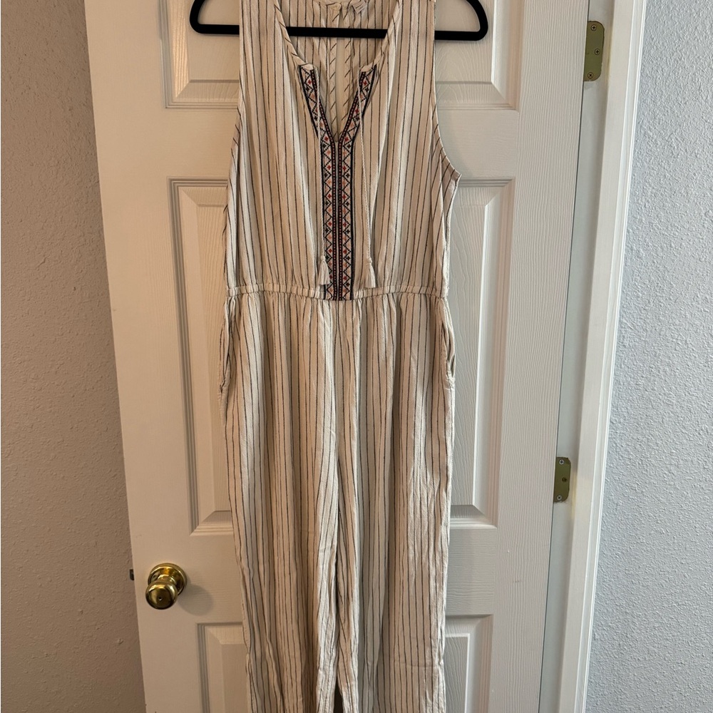 Old Navy Black and White Tie Front Sundress